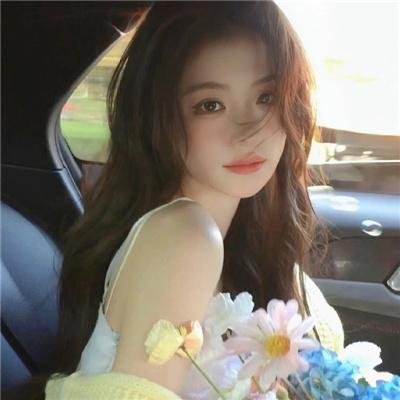 鬼马小精灵:新生报到 海报