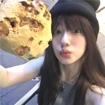 西班牙女王 海报